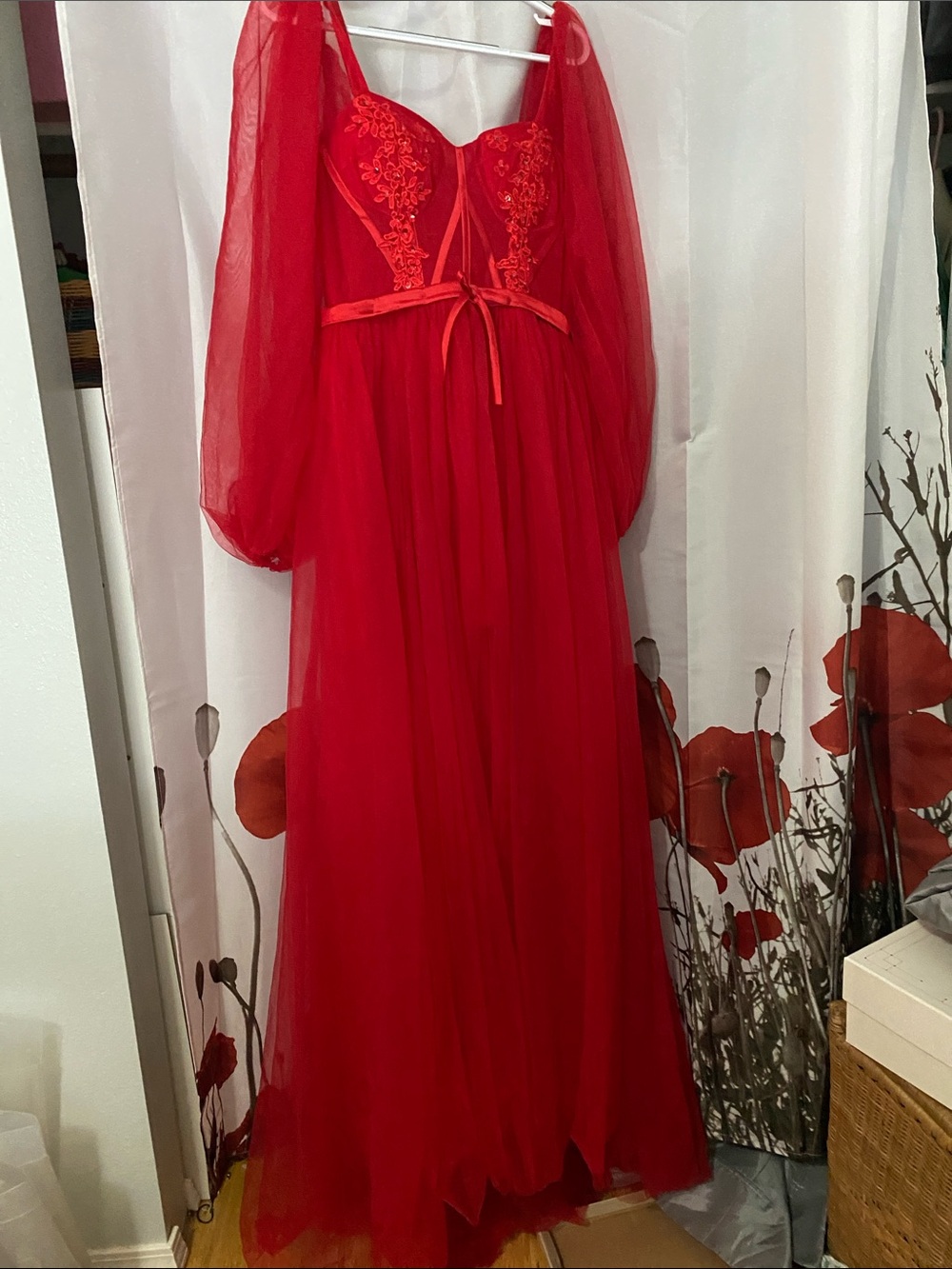 Elegant Red Prom Dress with Sheer Puff Sleeves